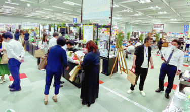 アピデメッセ／お中元・秋冬新商品特別商談会「創業80周年、復刻鍋で想いを新たに 100年を見据える」